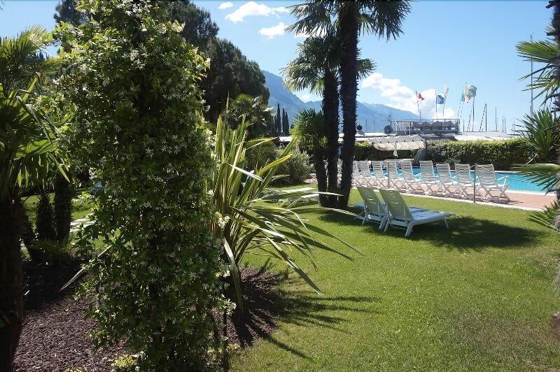 Hotel Riviera Рива-дель-Гарда Экстерьер фото
